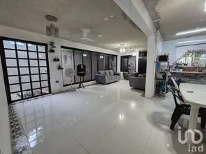 NEX-290487 - Casa en Venta, con 3 recamaras, con 2 baños en Dolores Otero, CP 97270, Yucatán.