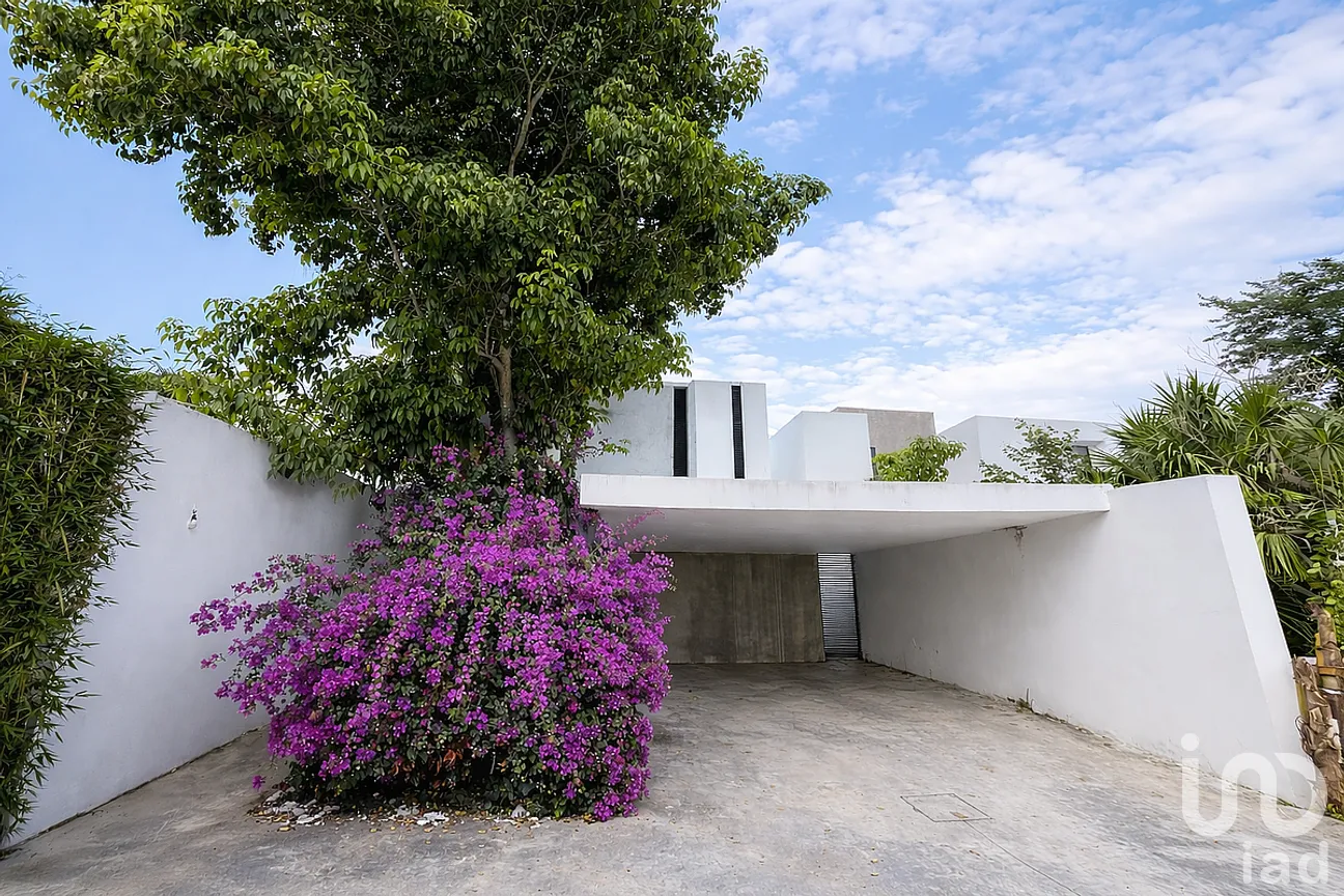 Casa en Venta en Cholul, Mérida, Yucatán | NEX-294526 | iad México | Foto 1 de 28