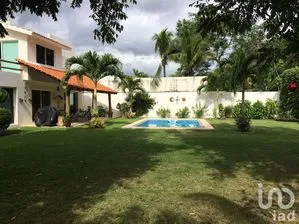 NEX-200668 - Casa en Venta, con 3 recamaras, con 3 baños, con 350 m2 de construcción en Campestre, CP 77535, Quintana Roo.