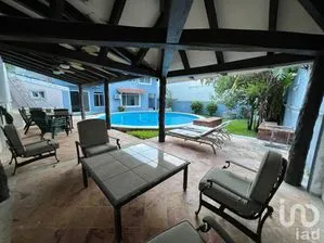 NEX-201576 - Departamento en Renta, con 1 recamara, con 1 baño, con 70 m2 de construcción.