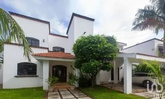 NEX-202259 - Casa en Renta, con 5 recamaras, con 6 baños, con 412 m2 de construcción en Campestre, CP 77535, Quintana Roo.