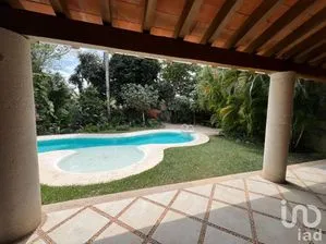 NEX-202265 - Casa en Renta, con 3 recamaras, con 4 baños, con 400 m2 de construcción en Campestre, CP 77535, Quintana Roo.