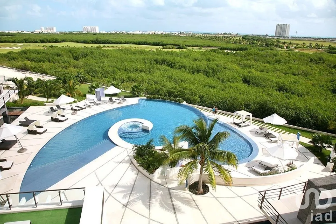 Departamento en Venta en Zona Hotelera, Benito Juárez, Quintana Roo | NEX-280216 | iad México | Foto 1 de 16
