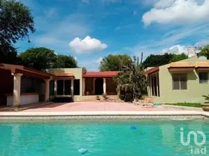 NEX-204319 - Casa en Venta, con 3 recamaras, con 3 baños, con 463.95 m2 de construcción en Ciudad Caucel, CP 97314, Yucatán.
