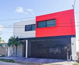 NEX-84840 - Casa en Venta, con 4 recamaras, con 3 baños, con 320 m2 de construcción en Jardines de San Antonio Kaua, CP 97195, Yucatán.