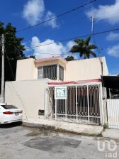 NEX-85296 - Casa en Venta, con 6 recamaras, con 3 baños en Mérida Centro, CP 97000, Yucatán.