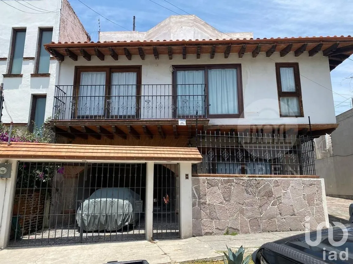 Casa en Venta en Ciudad Satélite, Naucalpan de Juárez, Estado De México | NEX-229836 | iad México | Foto 1 de 33