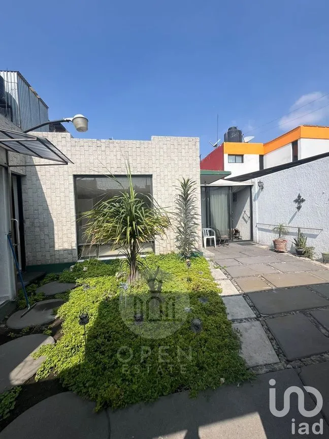Casa en Venta en Valle Ceylán, Tlalnepantla de Baz, Estado De México | NEX-231567 | iad México | Foto 2 de 24