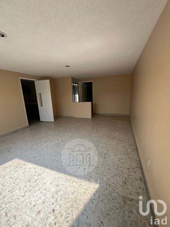Casa en Venta en Valle Ceylán, Tlalnepantla de Baz, Estado De México | NEX-231567 | iad México | Foto 4 de 24