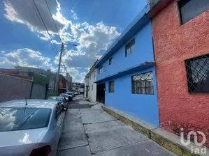 NEX-273490 - Casa en Venta, con 3 recamaras, con 1 baño, con 200 m2 de construcción en Prof. Cristóbal Higuera Ampliación, CP 52940, Estado de México.