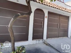 NEX-274469 - Casa en Venta, con 3 recamaras, con 1 baño, con 134 m2 de construcción en Solidaridad Nacional, CP 07268, Ciudad de México.