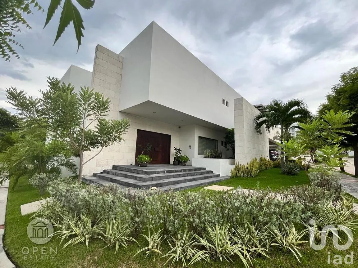 Casa en Venta en Lomas del Campestre, Tuxtla Gutiérrez, Chiapas | NEX-276220 | iad México | Foto 1 de 15