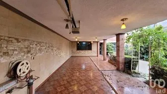 NEX-277084 - Casa en Venta, con 4 recamaras, con 2 baños, con 487 m2 de construcción en Las Haciendas, CP 52157, Estado de México.
