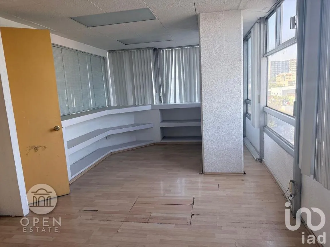 Oficina en Venta en San Lucas Tepetlacalco, Tlalnepantla de Baz, Estado de México | NEX-279779 | iad México | Foto 12 de 26