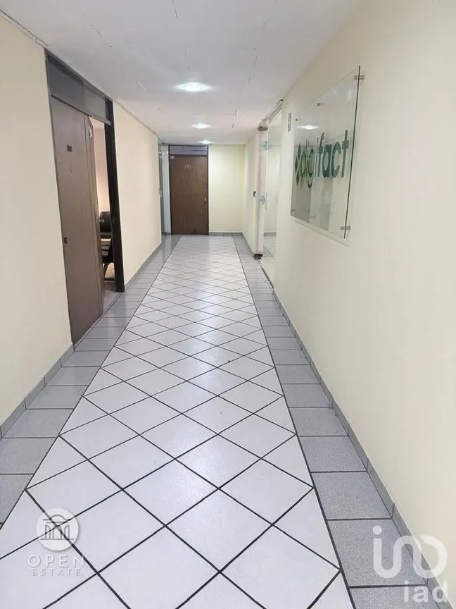 Oficina en Venta en San Lucas Tepetlacalco, Tlalnepantla de Baz, Estado de México | NEX-279779 | iad México | Foto 15 de 26