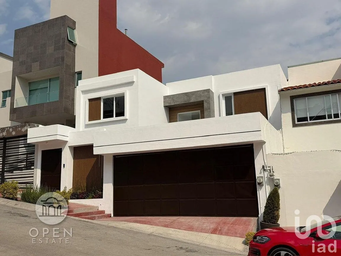 Casa en Venta en Lomas Verdes 6a Sección, Naucalpan de Juárez, Estado de México | NEX-291540 | iad México | Foto 1 de 50