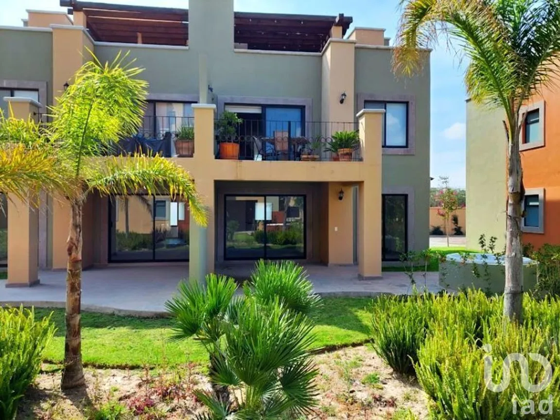 Departamento en Venta en Arcos de San Miguel, San Miguel de Allende, Guanajuato | NEX-272206 | iad México | Foto 2 de 24