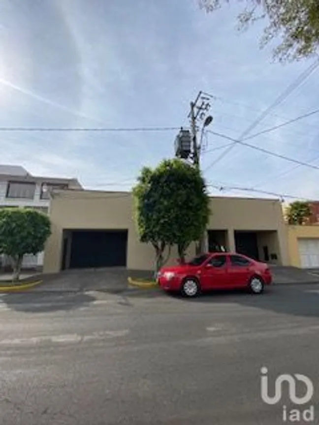 Casa en Venta en Lomas de Vista Hermosa, Cuajimalpa de Morelos, Ciudad de México | NEX-229121 | iad México | Foto 1 de 27