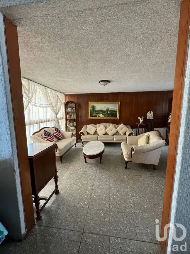 Casa en Renta en Ciudad Satélite, Naucalpan de Juárez, Estado De México | NEX-229020 | iad México | Foto 3 de 23