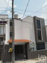 NEX-229021 - Casa en Venta, con 3 recamaras, con 2 baños, con 171 m2 de construcción en Fuentes de Satélite, CP 52998, Estado De México.