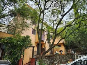 NEX-178209 - Casa en Venta, con 3 recamaras, con 3 baños, con 210 m2 de construcción en Lomas Anáhuac, CP 52786, México.