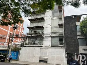 NEX-253543 - Departamento en Renta, con 3 recamaras, con 3 baños, con 138 m2 de construcción.