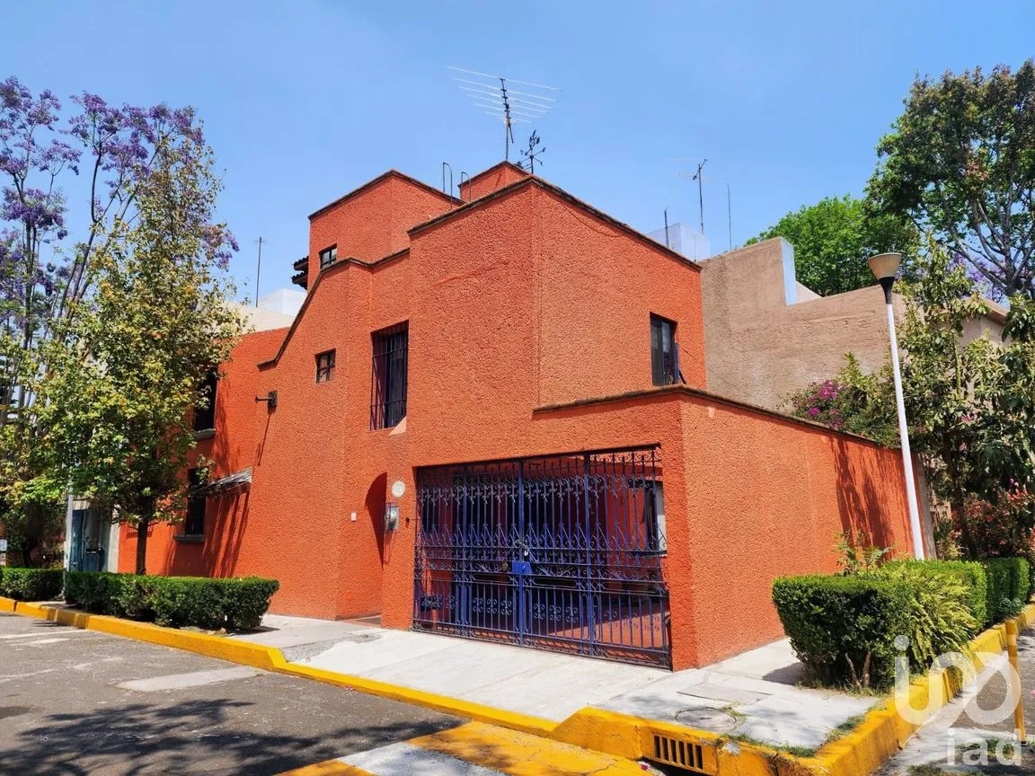 Casa en Renta en Cuadrante de San Francisco, Coyoacán, Ciudad de México | NEX-293229 | iad México | Foto 1 de 22
