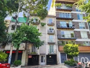 NEX-302521 - Departamento en Renta, con 3 recamaras, con 2 baños, con 108 m2 de construcción.
