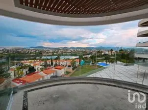 NEX-308137 - Departamento en Venta, con 1 recamara, con 2 baños, con 132 m2 de construcción.