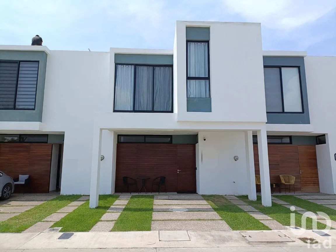 Casa en Renta en De las Juntas Delegación, Puerto Vallarta, Jalisco | NEX-255908 | iad México | Foto 3 de 11