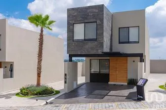 NEX-293252 - Casa en Venta, con 3 recamaras, con 2 baños, con 161 m2 de construcción en Angelopolis, CP 72193, Puebla.