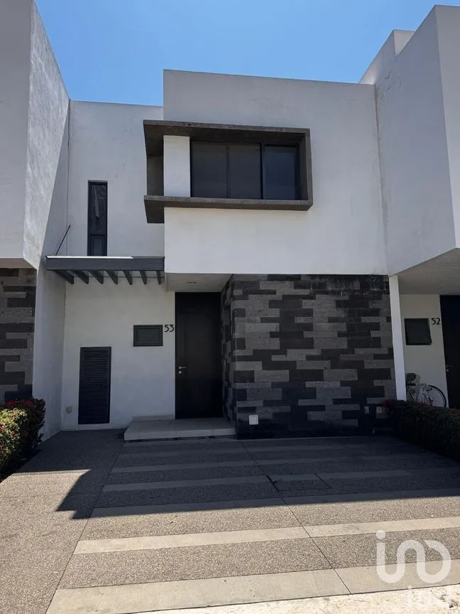 Casa en Venta en Ixtapa, Puerto Vallarta, Jalisco | NEX-294234 | iad México | Foto 1 de 18
