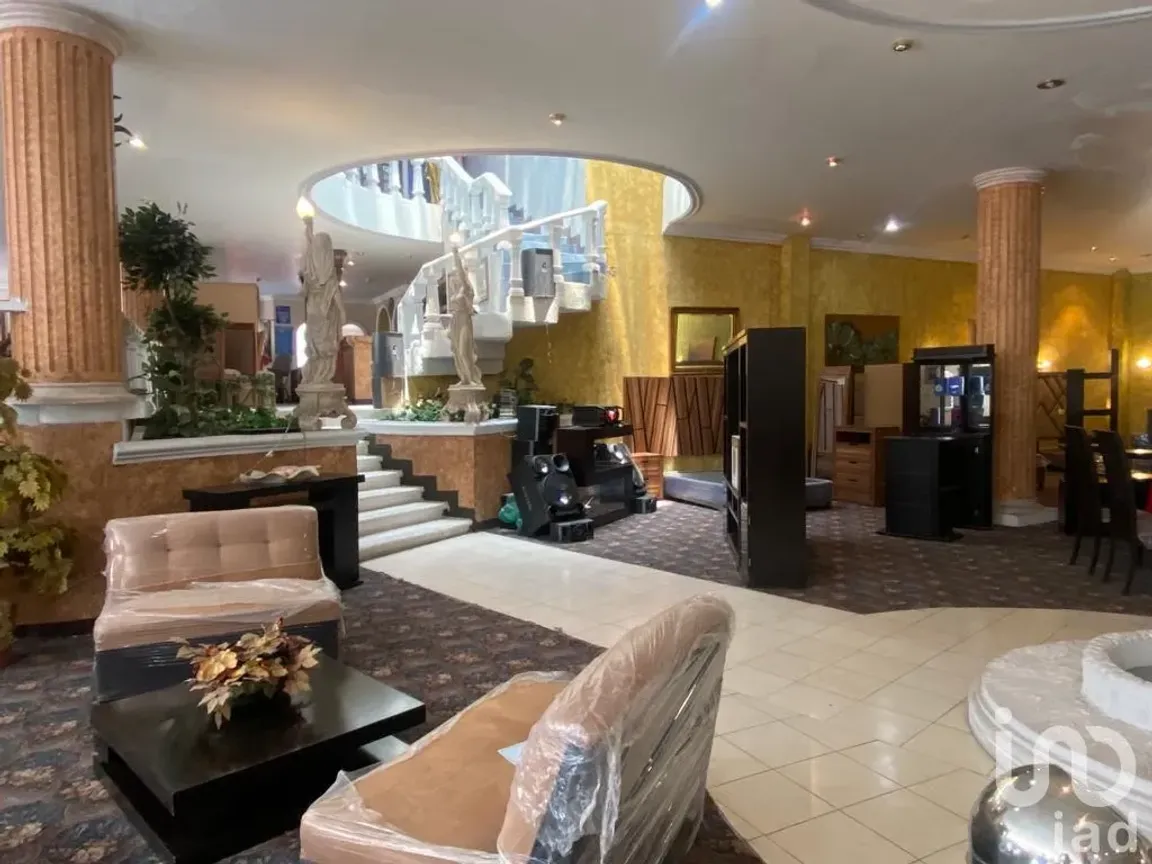 Edificio en Venta en Doctores, Pachuca de Soto, Hidalgo | NEX-172016 | iad México | Foto 2 de 14