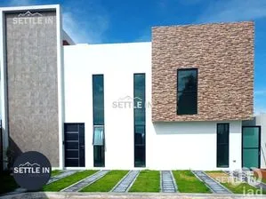 NEX-208124 - Casa en Venta, con 3 recamaras, con 3 baños, con 192 m2 de construcción.
