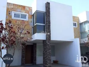 NEX-209427 - Casa en Venta, con 3 recamaras, con 2 baños, con 167 m2 de construcción en Ex-Rancho Colorado, CP 72044, Puebla.