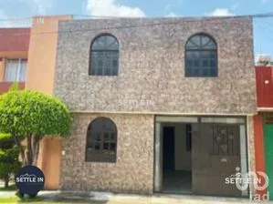 NEX-266864 - Casa en Venta, con 3 recamaras, con 1 baño, con 128.86 m2 de construcción.