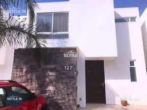 NEX-267446 - Casa en Renta, con 2 recamaras, con 2 baños.