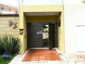 NEX-273499 - Casa en Venta, con 3 recamaras, con 3 baños, con 310 m2 de construcción.
