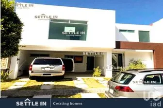 NEX-276512 - Casa en Renta, con 3 recamaras, con 2 baños.