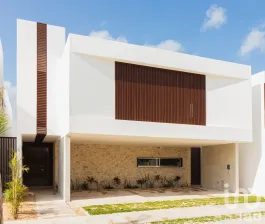 NEX-107956 - Casa en Venta, con 4 recamaras, con 5 baños, con 418 m2 de construcción en Xcanatún, CP 97302, Yucatán.