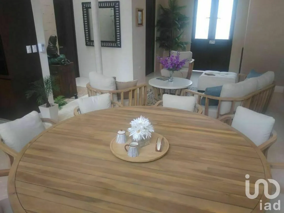 Casa en Venta en Mérida Centro, Mérida, Yucatán | NEX-226803 | iad México | Foto 4 de 32