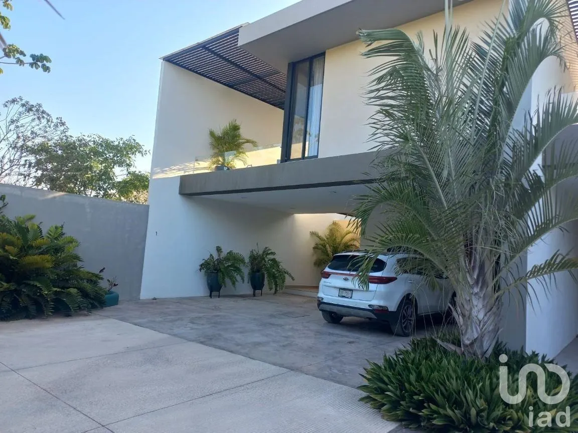 Casa en Venta en Temozon Norte, Mérida, Yucatán | NEX-231051 | iad México | Foto 2 de 20