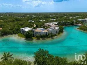 NEX-284775 - Casa en Venta, con 4 recamaras, con 5 baños, con 615 m2 de construcción en Yucatán Country Club, CP 97308, Yucatán.