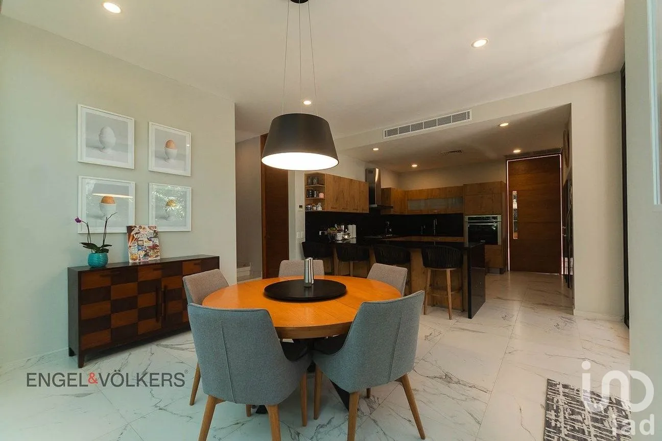 Casa en Venta en Yucatán Country Club, Mérida, Yucatán | NEX-289148 | iad México | Foto 9 de 49