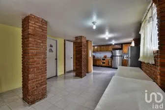 NEX-199418 - Casa en Venta, con 10 recamaras, con 5 baños, con 273 m2 de construcción en Cruz del Farol, CP 14248, Ciudad de México.