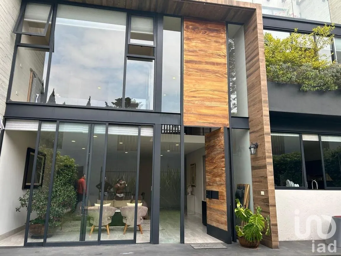 Casa en Venta en Lomas Quebradas, La Magdalena Contreras, Ciudad de México | NEX-228219 | iad México | Foto 2 de 48