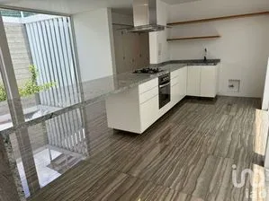 NEX-228276 - Casa en Venta, con 5 recamaras, con 5 baños, con 359 m2 de construcción en Florida, CP 01030, Ciudad de México.