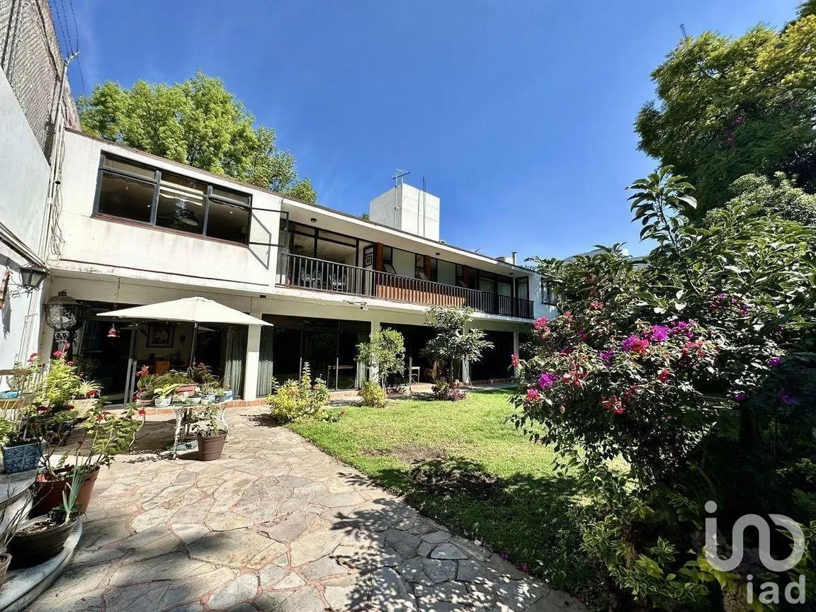 Casa en Venta en Guadalupe Inn, Álvaro Obregón, Ciudad de México | NEX-277646 | iad México | Foto 2 de 49