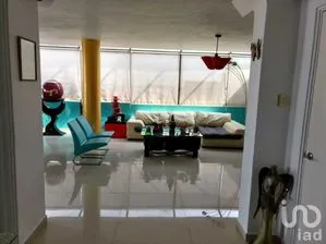 NEX-277661 - Departamento en Venta, con 3 recamaras, con 2 baños, con 194 m2 de construcción.