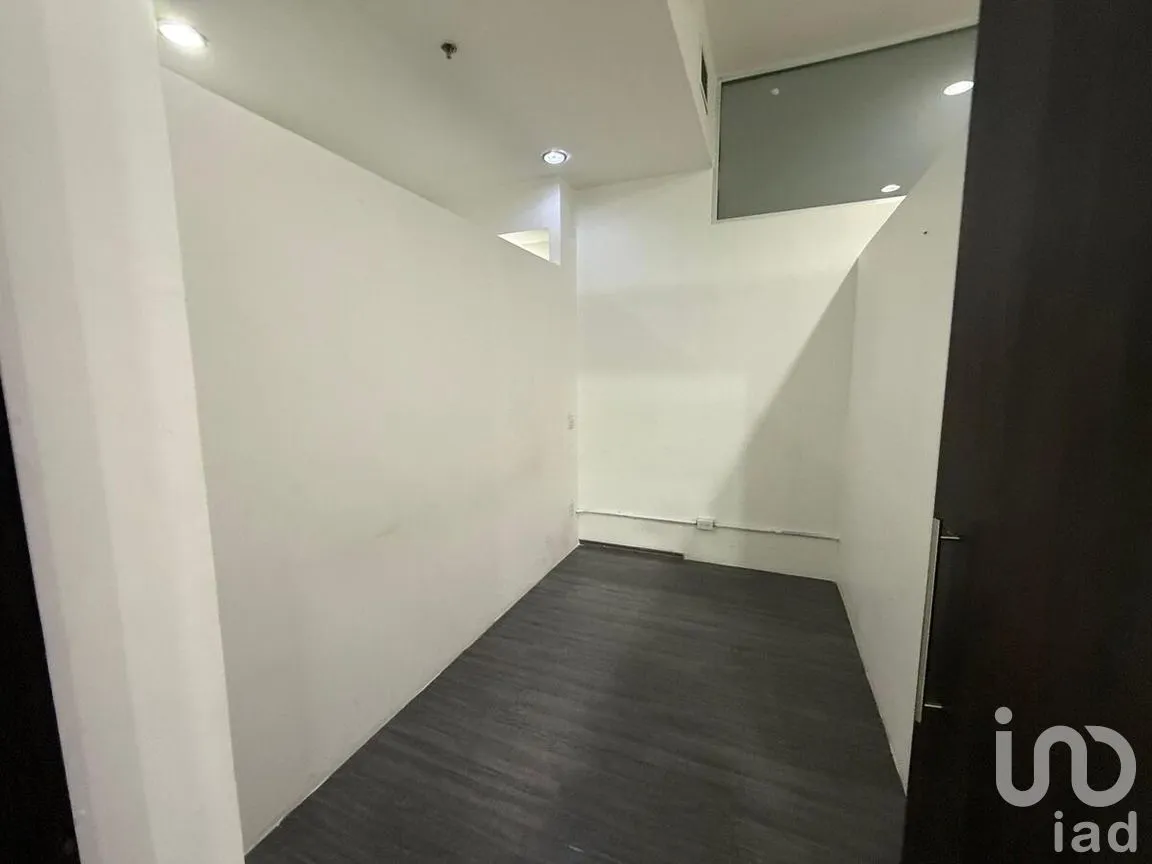 Local en Venta en Nápoles, Benito Juárez, Ciudad de México | NEX-279169 | iad México | Foto 12 de 24